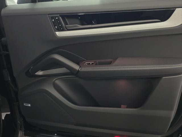 2026 Porsche Cayenne Unknown