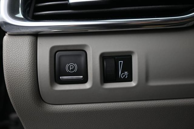2020 Cadillac XT4 AWD Premium Luxury