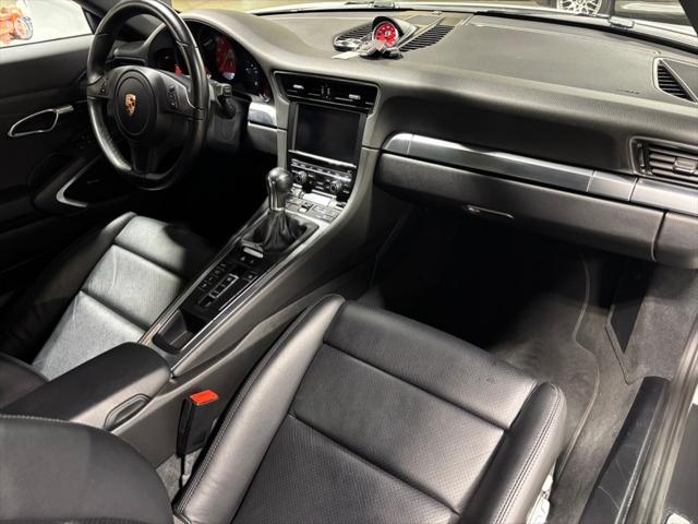 2015 Porsche 911 Carrera S