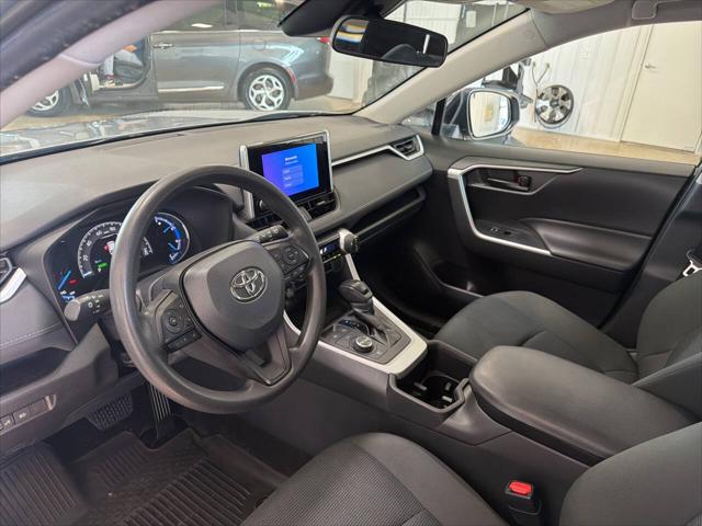 2023 Toyota RAV4 Hybrid LE