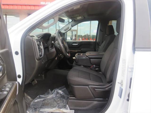 2022 Chevrolet Silverado 3500HD 4WD Crew Cab Long Bed LT