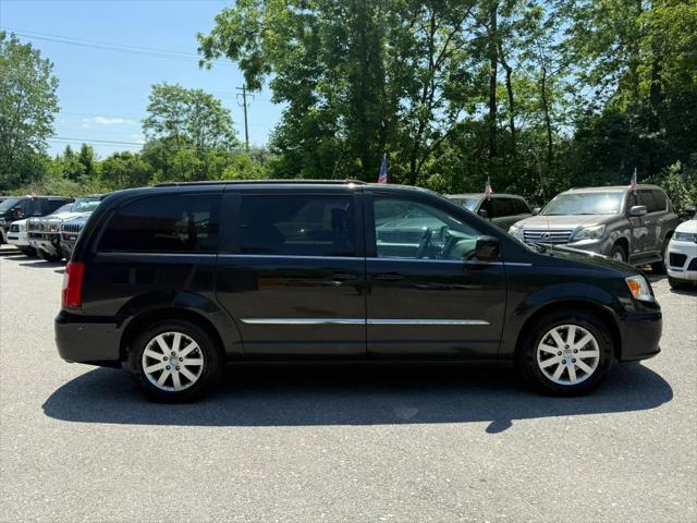 2015 Chrysler Town & Country Touring