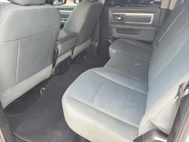 2019 Ram 1500 Classic SLT Crew Cab 4x2 6'4" Box