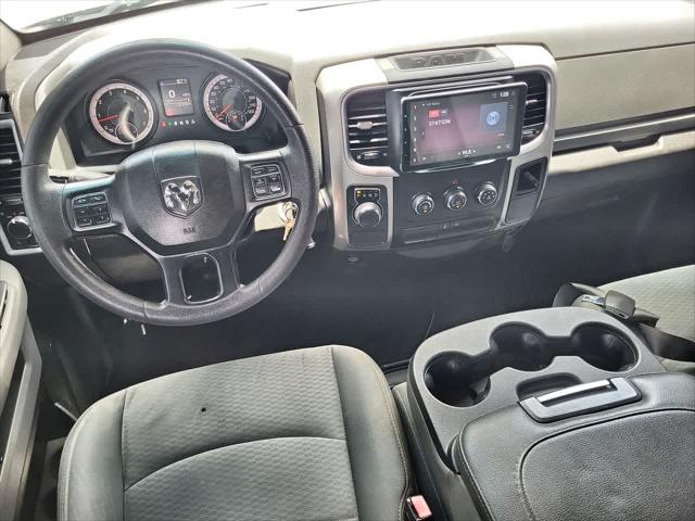2019 Ram 1500 Classic SLT Crew Cab 4x2 6'4" Box