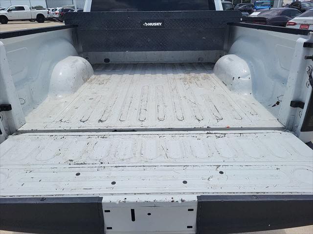 2019 Ram 1500 Classic SLT Crew Cab 4x2 6'4" Box
