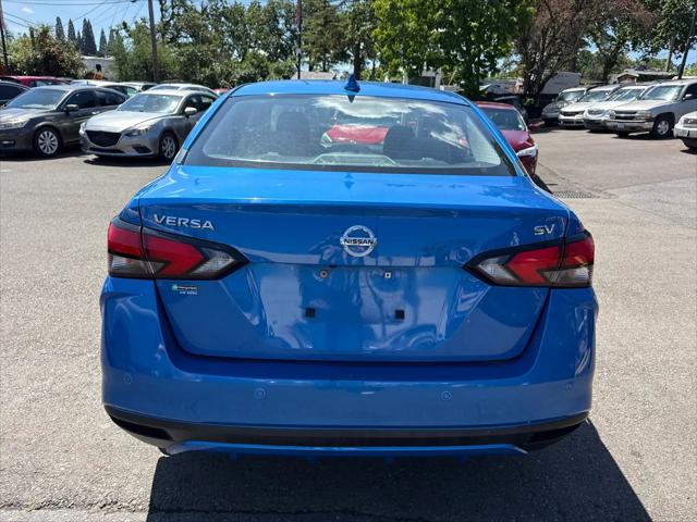 2021 Nissan Versa SV Xtronic CVT