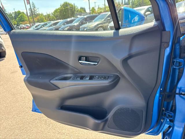 2021 Nissan Versa SV Xtronic CVT