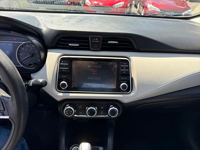 2021 Nissan Versa SV Xtronic CVT