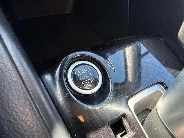 2021 Nissan Versa SV Xtronic CVT