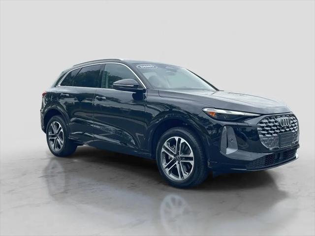 2025 Audi Q5 Premium TFSI quattro S tronic for sale in Greenville, SC