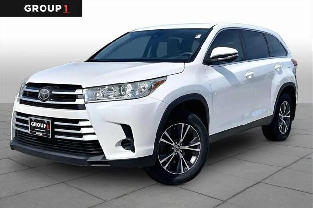 2019 Toyota Highlander LE for sale in Robstown, TX