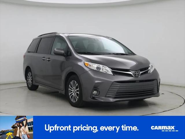 2020 Toyota Sienna XLE for sale near Columbus, OH
