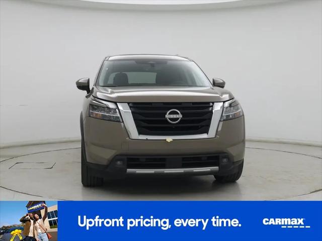 2023 Nissan Pathfinder Platinum 4WD for sale near Columbus, OH