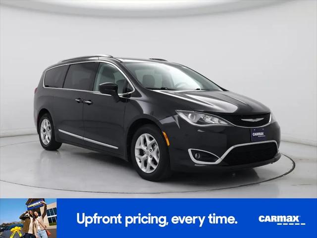 2017 Chrysler Pacifica Touring-L Plus for sale in Bakersfield, CA