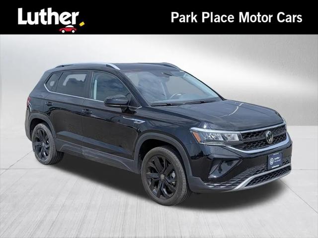2023 Volkswagen Taos 1.5T SE for sale in Rochester, MN