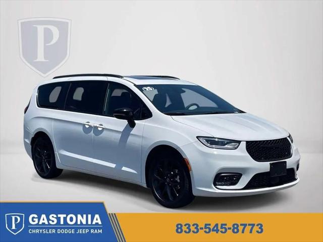 2025 Chrysler Pacifica Limited for sale in Gastonia, NC