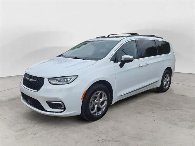 2023 Chrysler Pacifica Limited AWD for sale in Ypsilanti, MI
