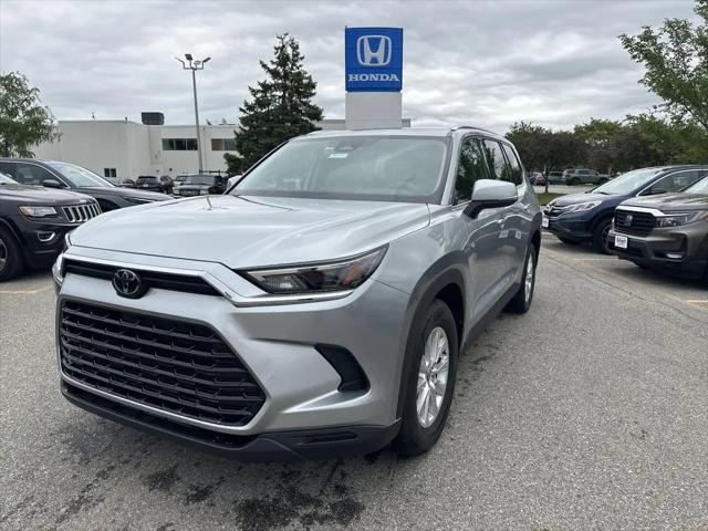2025 Toyota Grand Highlander XLE for sale in Clive, IA