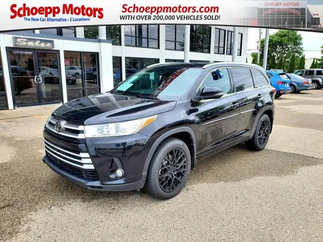 2018 Toyota Highlander XLE for sale in Madison, WI