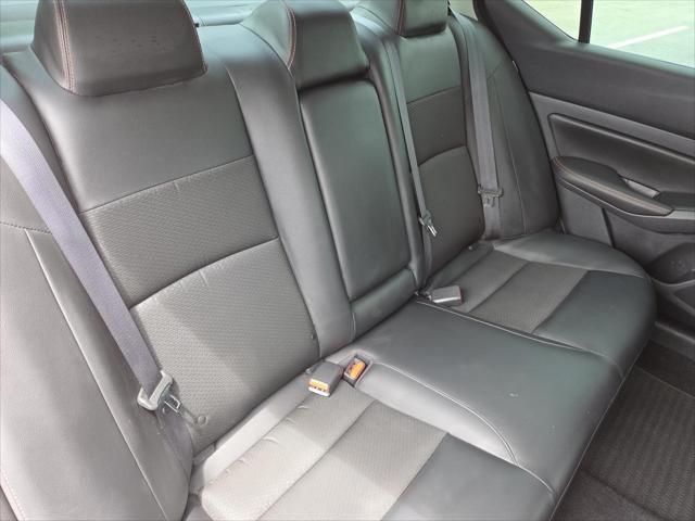 2021 Nissan Altima SR FWD