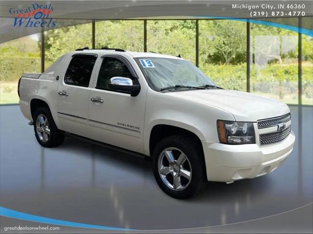 2013 Chevrolet Avalanche LTZ for sale in Michigan City, IN
