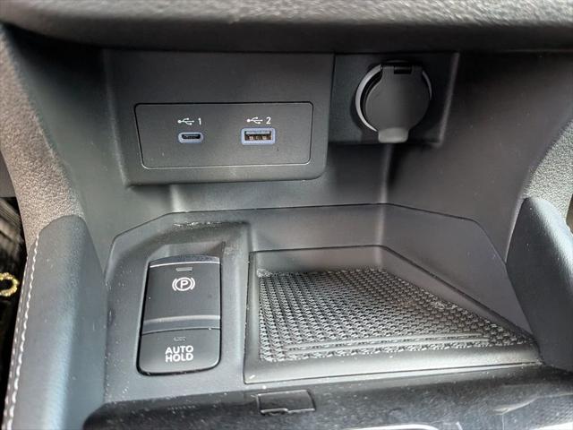 2024 Nissan Kicks SV Xtronic CVT