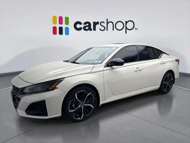 2023 Nissan Altima SR FWD for sale in Cranberry Twp, PA
