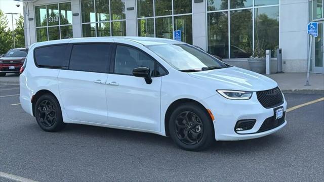 2024 Chrysler Pacifica Hybrid S Appearance Pkg for sale in Saint Paul, MN