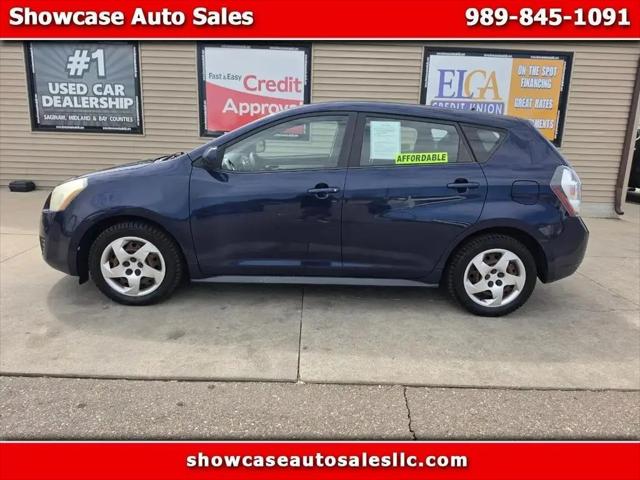 2009 Pontiac Vibe Base for sale in Chesaning, MI