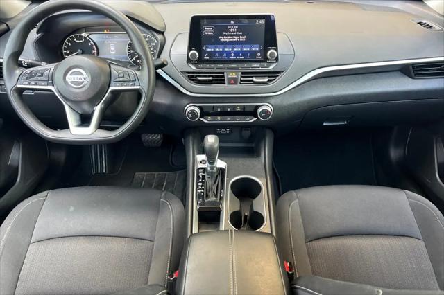2022 Nissan Altima SV FWD
