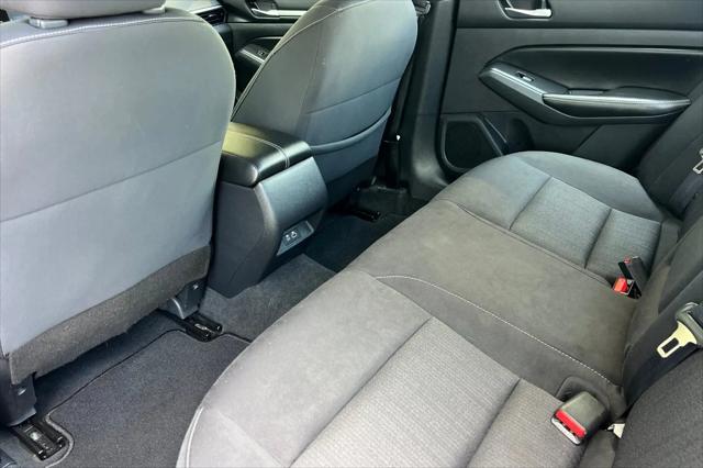 2022 Nissan Altima SV FWD