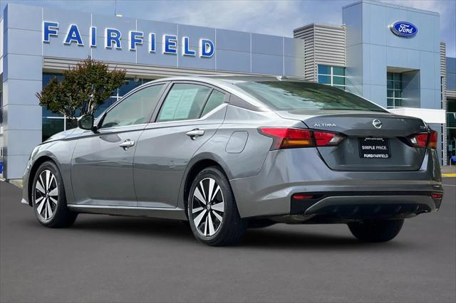 2022 Nissan Altima SV FWD