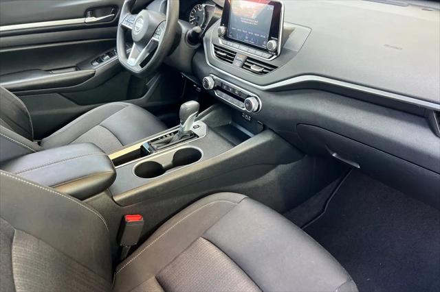 2022 Nissan Altima SV FWD