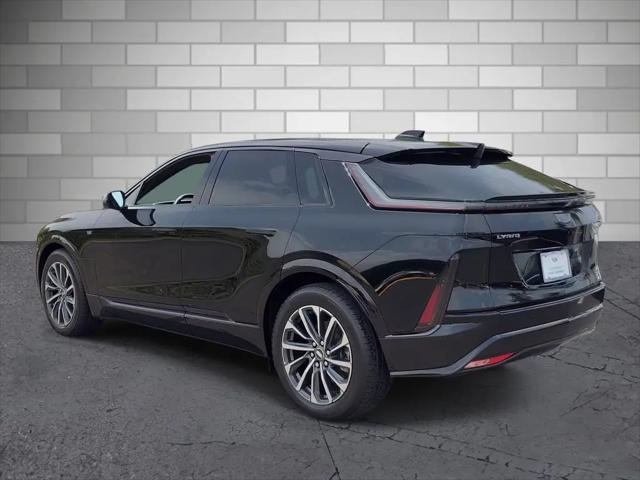 2024 Cadillac iQ Sport w/1SK