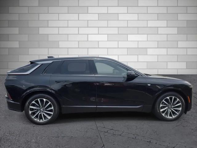 2024 Cadillac iQ Sport w/1SK