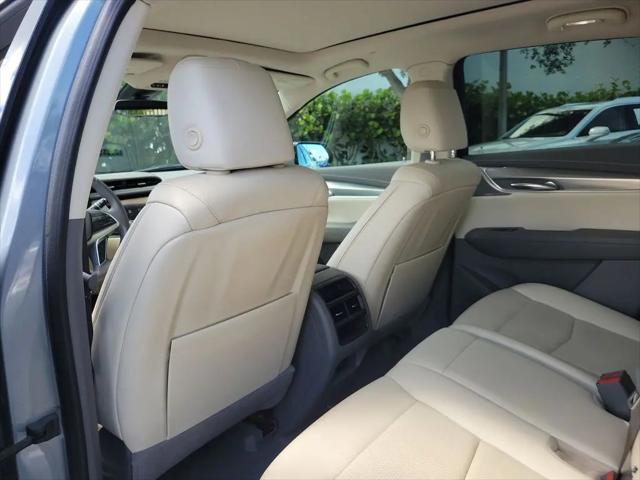 2023 Cadillac XT5 FWD Premium Luxury