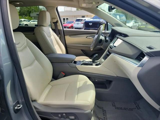 2023 Cadillac XT5 FWD Premium Luxury