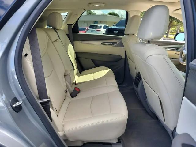 2023 Cadillac XT5 FWD Premium Luxury