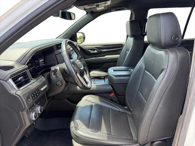 2022 GMC Yukon 4WD Denali