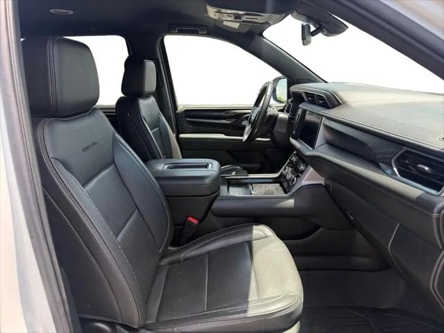 2022 GMC Yukon 4WD Denali
