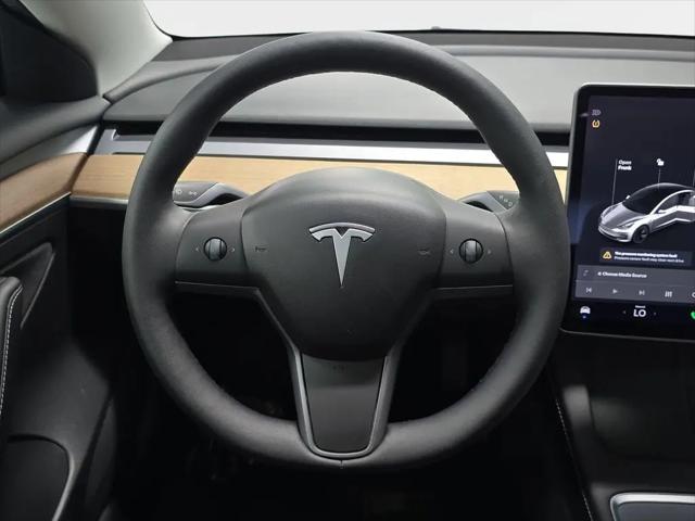 2022 Tesla Model 3 Rear-Wheel Drive