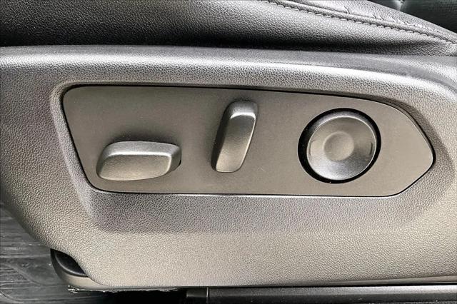 2022 GMC Sierra 1500 2WD Crew Cab Short Box SLT