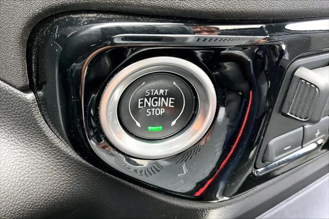 2022 GMC Sierra 1500 2WD Crew Cab Short Box SLT