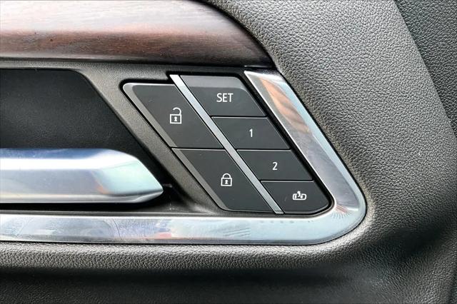 2022 GMC Sierra 1500 2WD Crew Cab Short Box SLT
