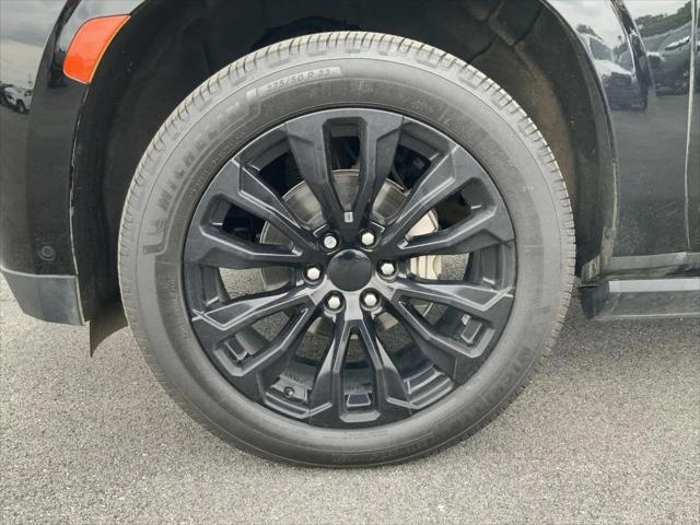 2023 GMC Yukon 4WD Denali