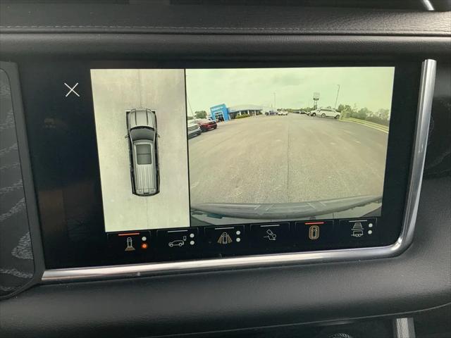 2023 GMC Yukon 4WD Denali