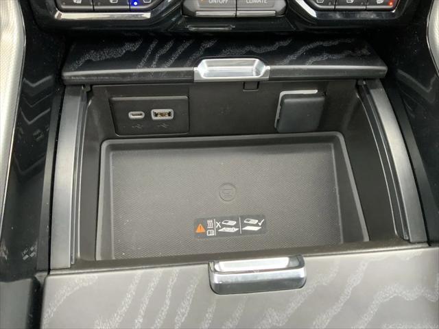 2023 GMC Yukon 4WD Denali