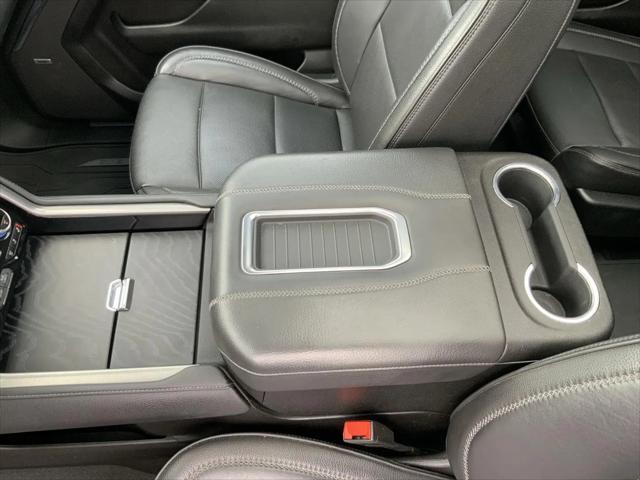 2023 GMC Yukon 4WD Denali