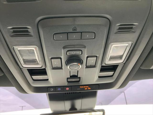 2023 GMC Yukon 4WD Denali