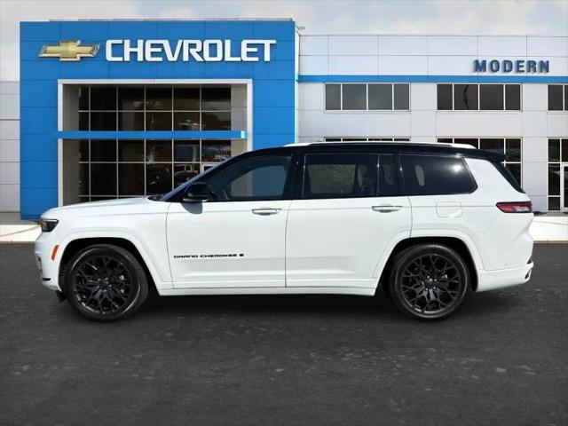 2023 Jeep Grand Cherokee L Summit 4x4